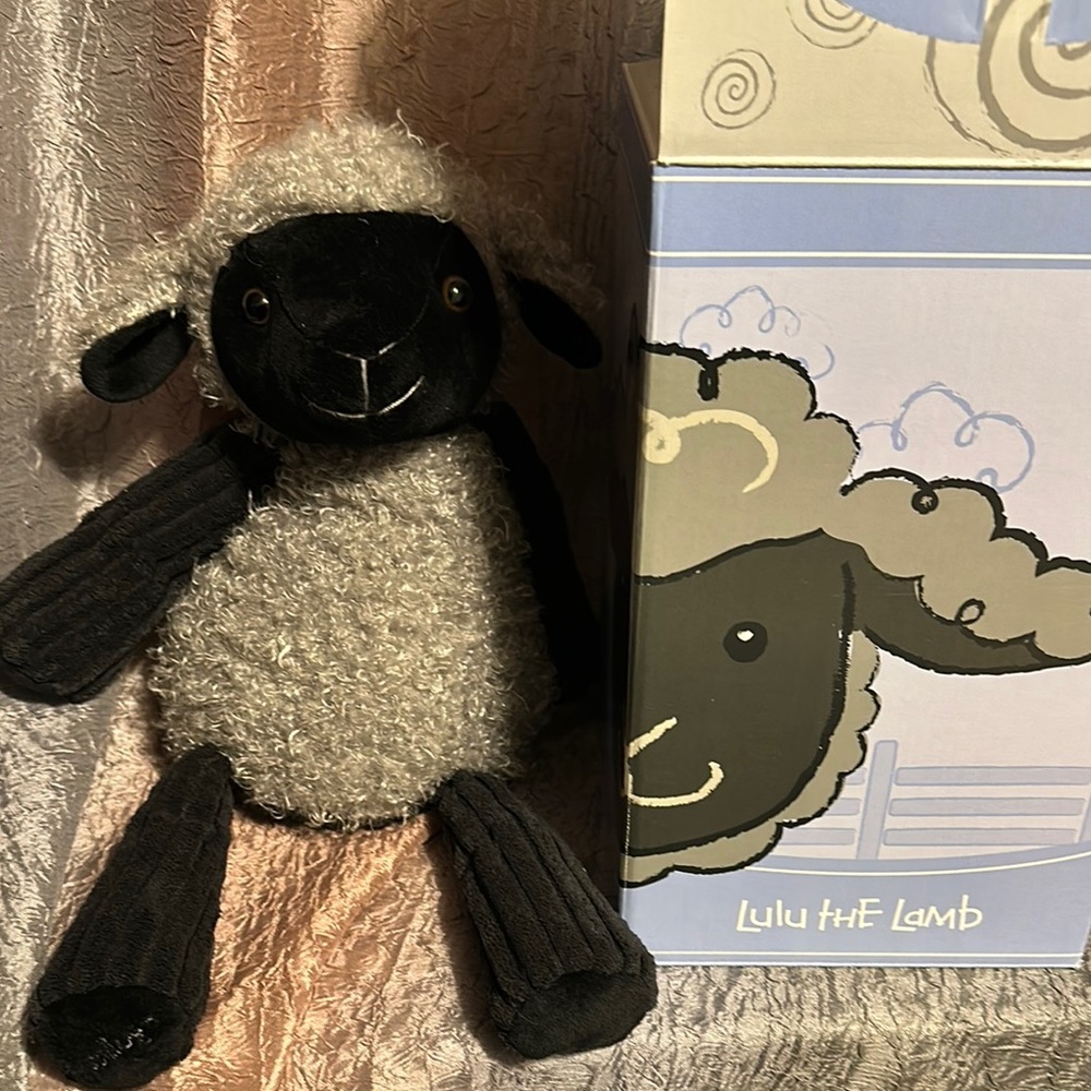 Scentsy Lulu the Lamb Stuffed Animal - Black and Cream